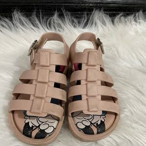 Sandals for girls.,size 7
